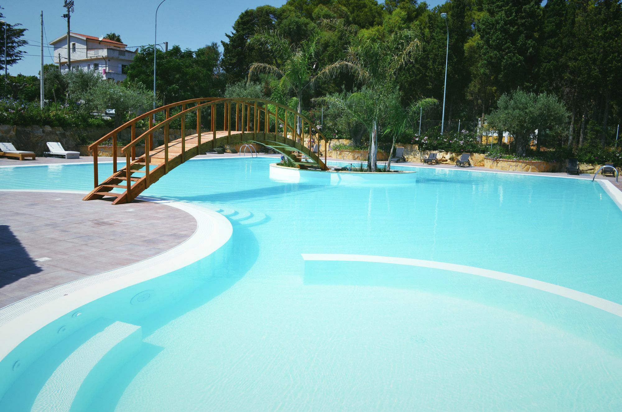Villaggio Marinella Direttamente Sul Mare Isola Di Capo Rizzuto Dış mekan fotoğraf
